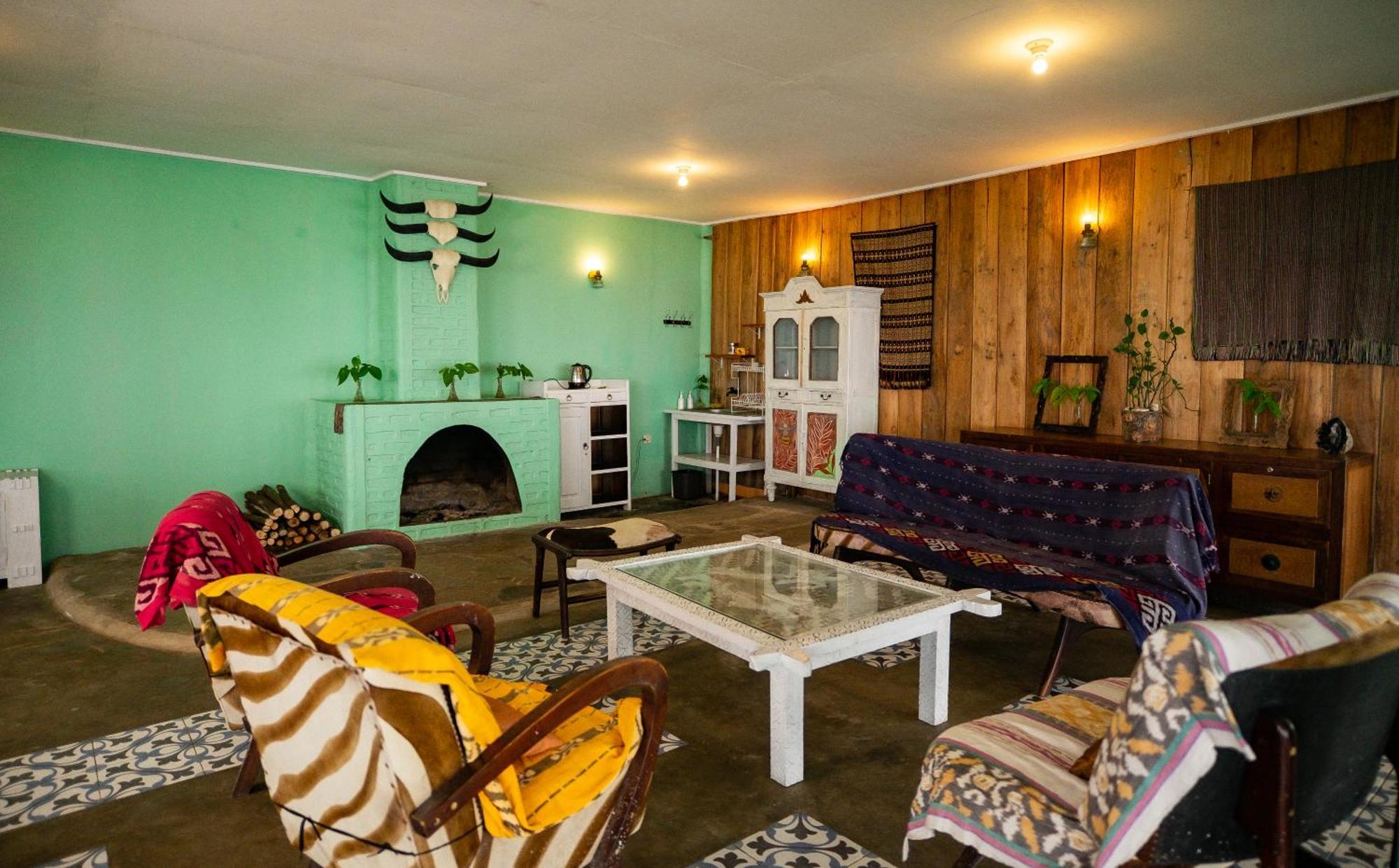 Manulalu B&B Bajawa Екстер'єр фото