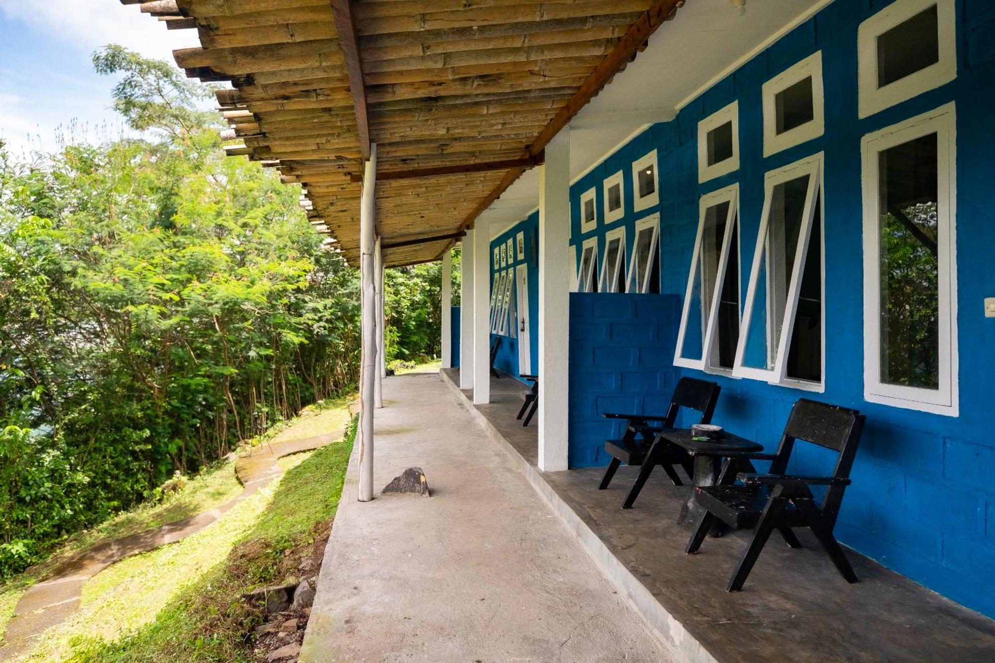 Manulalu B&B Bajawa Екстер'єр фото